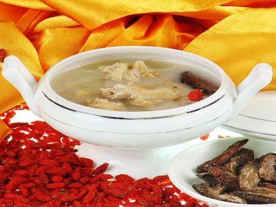 点击图片进入下一页